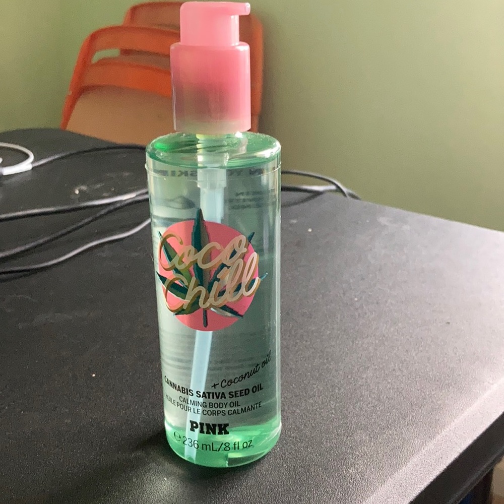 Victoria’s Secret Pink Coco Chill body oil